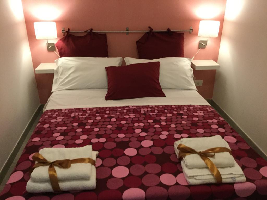 Case Vacanze Le Rose Villa Noto Exterior foto