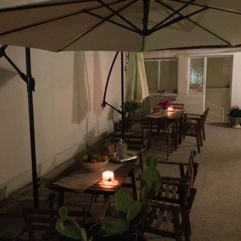 Case Vacanze Le Rose Villa Noto Exterior foto