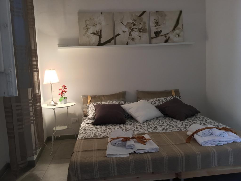 Case Vacanze Le Rose Villa Noto Exterior foto