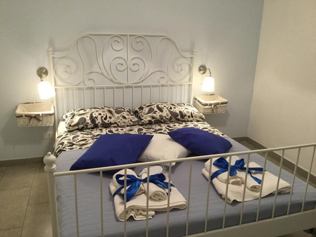 Case Vacanze Le Rose Villa Noto Exterior foto